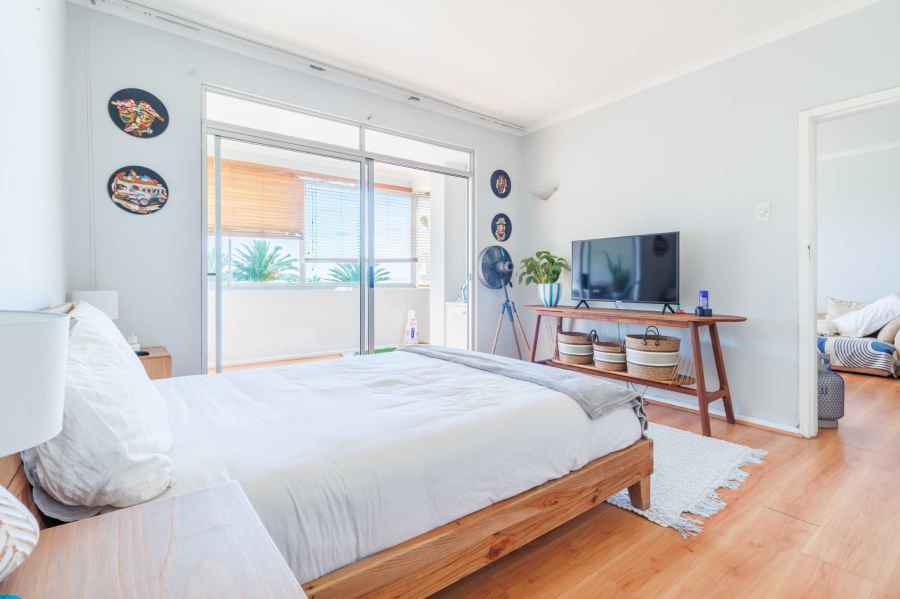To Let 1 Bedroom Property for Rent in Mouille Point Western Cape